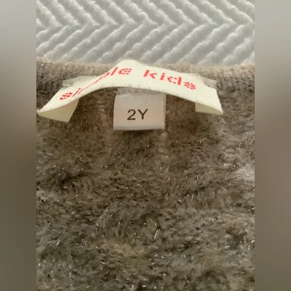 Sweater - 2T - Picture 3 of 4